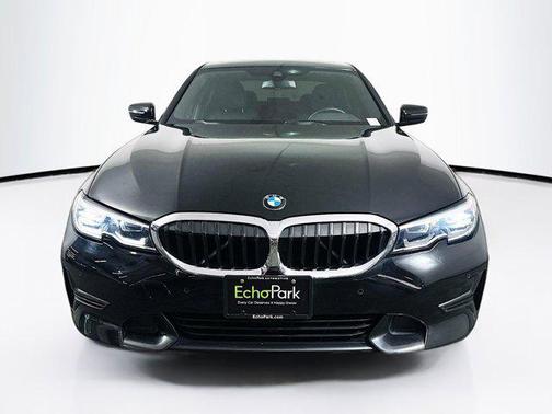 2021 BMW 330 330i