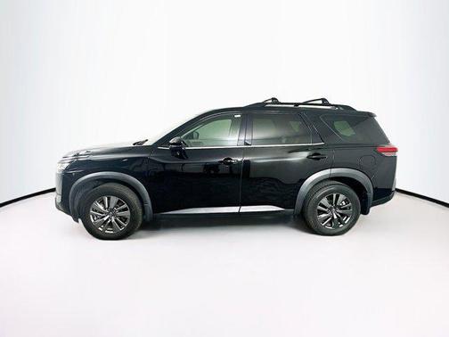 2022 Nissan Pathfinder SV 2WD