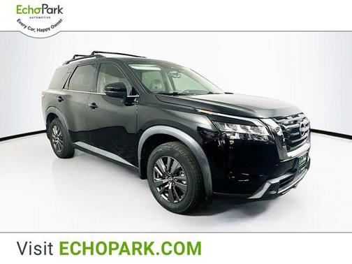 2022 Nissan Pathfinder SV 2WD
