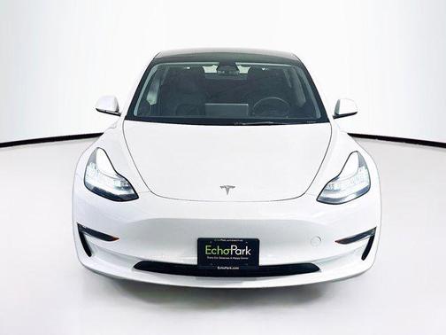 2022 Tesla Model 3 Standard Range