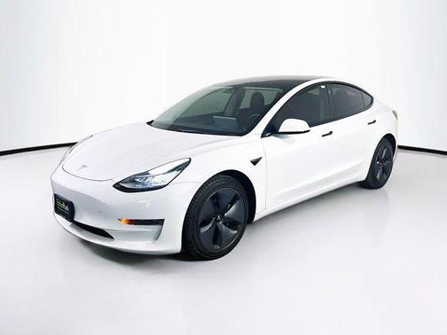 2022 Tesla Model 3 Standard Range