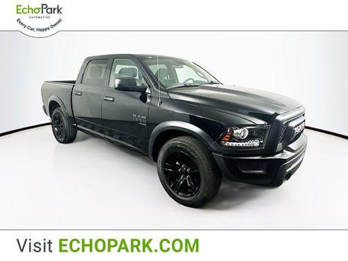 2024 RAM 1500 Classic Warlock Crew Cab 4x2 5'7' Box