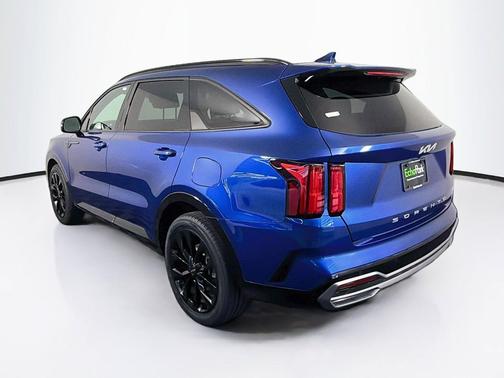 Sapphire Blue 2022 Kia Sorento SX