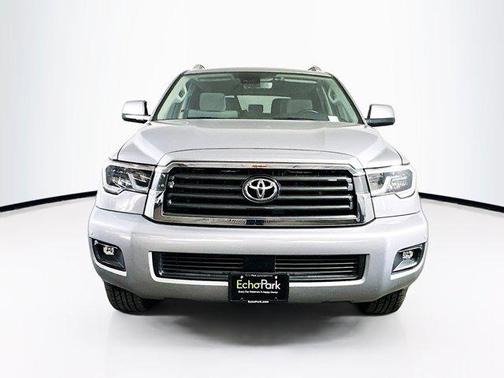 2018 Toyota Sequoia SR5