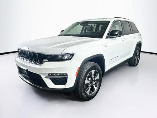 Bright White Clearcoat 2023 Jeep Grand Cherokee 4xe Base