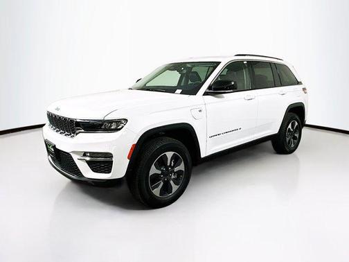 2022 Jeep Grand Cherokee 4xe Base