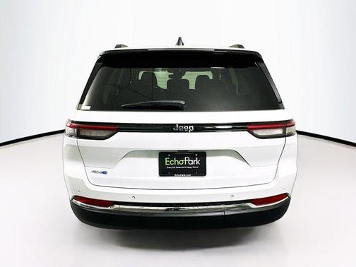 2022 Jeep Grand Cherokee 4xe Base