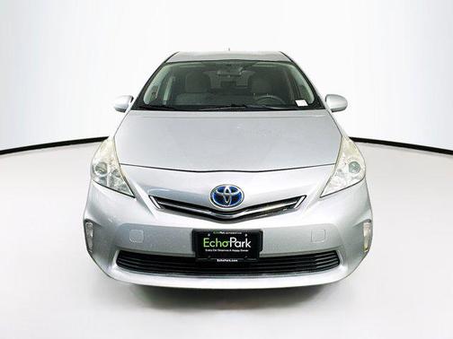 2014 Toyota Prius v Three