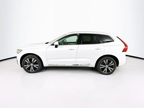 2022 Volvo XC60 B5 Inscription