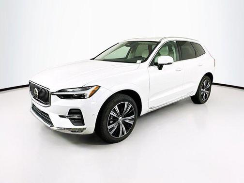 2022 Volvo XC60 B5 Inscription