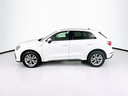 2023 Audi Q3 Premium 45 TFSI S line quattro Tiptronic