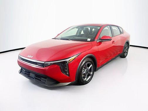 Currant Red 2025 Kia K4 LXS