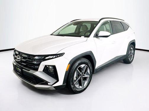 Serenity White Pearl 2025 Hyundai TUCSON SEL