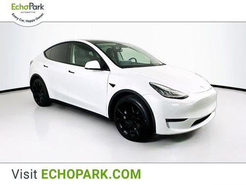 2022 Tesla Model Y Long Range Dual Motor All-Wheel Drive