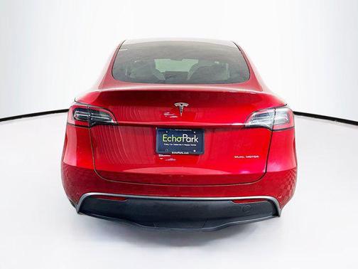 2024 Tesla Model Y Long Range Dual Motor All-Wheel Drive