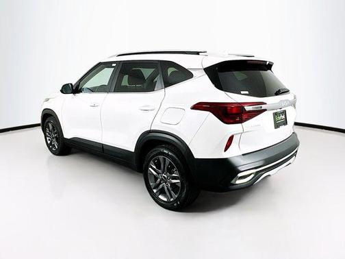 2023 Kia Seltos S