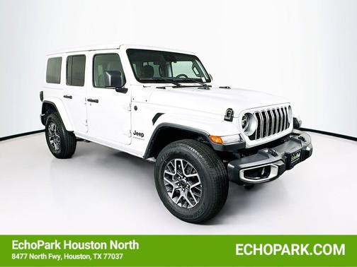 Bright White Clearcoat 2025 Jeep Wrangler 4-Door Sahara 4x4