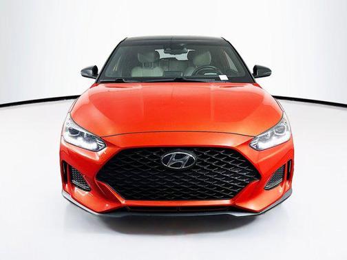2019 Hyundai Veloster Base