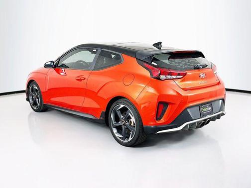 2019 Hyundai Veloster Base