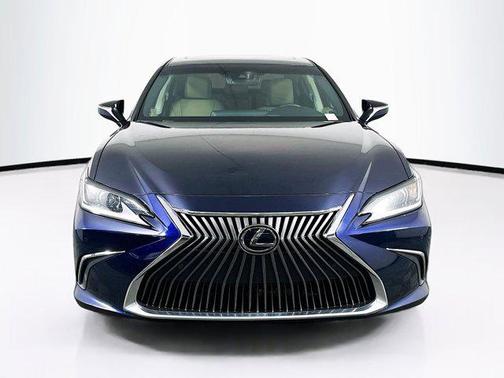 2021 Lexus ES 350 Base