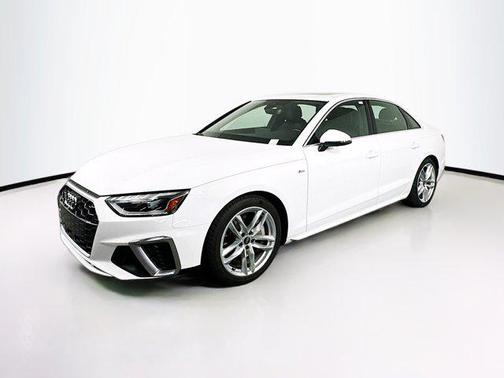 2023 Audi A4 45 S line Premium Plus