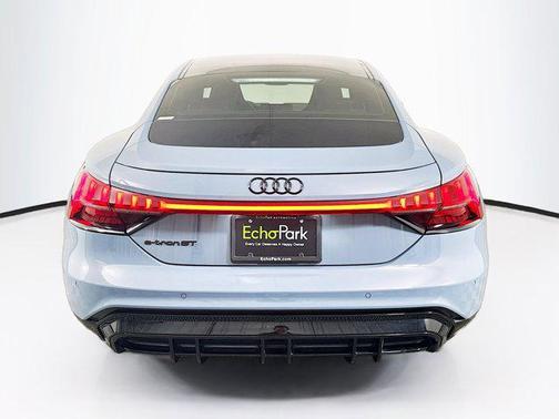 2023 Audi e-tron GT Premium Plus quattro