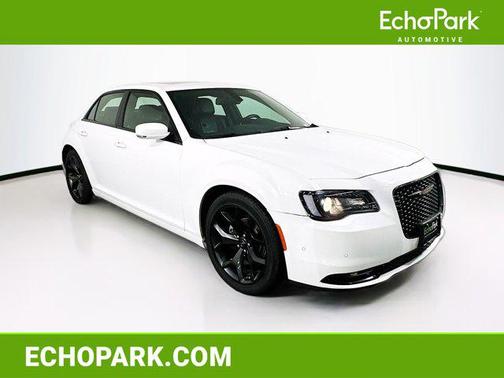 2022 Chrysler 300 S