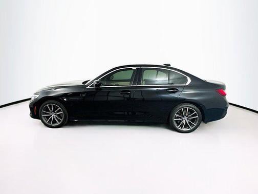 2022 BMW 330 330i