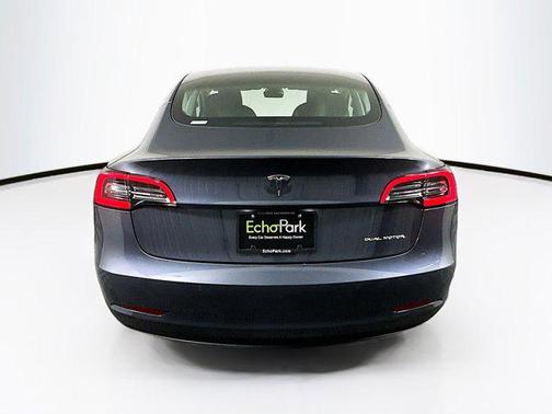 Gray 2022 Tesla Model 3 Long Range