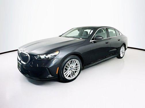 2024 BMW 530 i