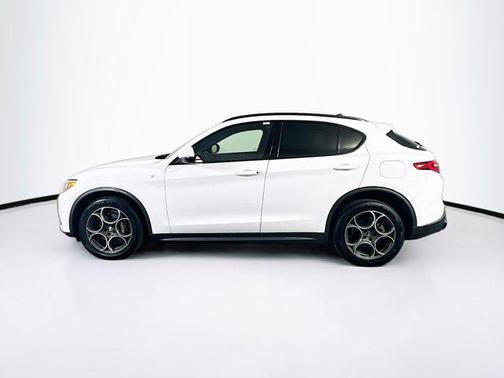 2022 Alfa Romeo Stelvio Ti