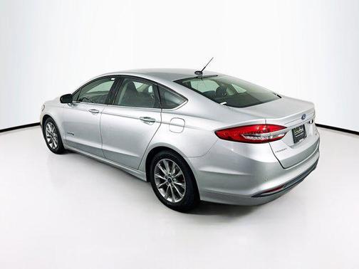 2017 Ford Fusion Hybrid SE