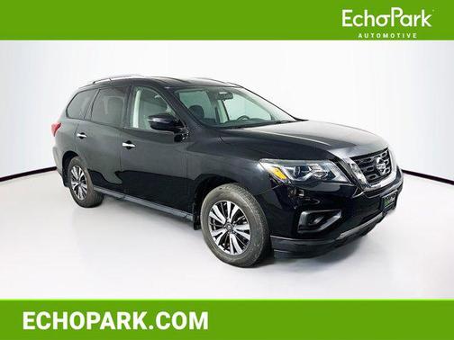 2017 Nissan Pathfinder S