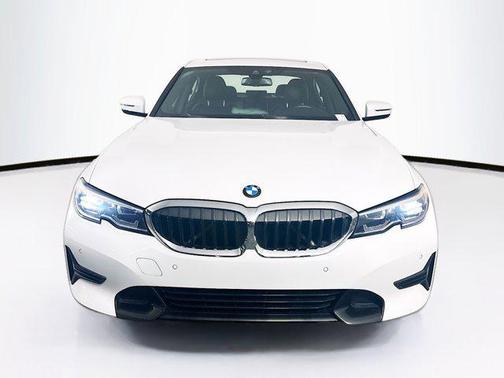 2022 BMW 330 330i