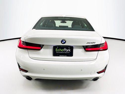 2022 BMW 330 330i