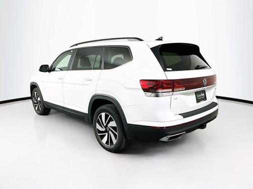2025 Volkswagen Atlas 2.0T SE w/Technology 4MOTION