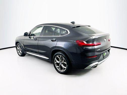 2024 BMW X4 xDrive30i