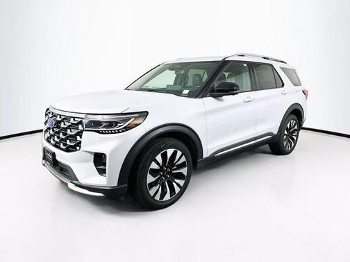 Space White Metallic 2025 Ford Explorer Platinum