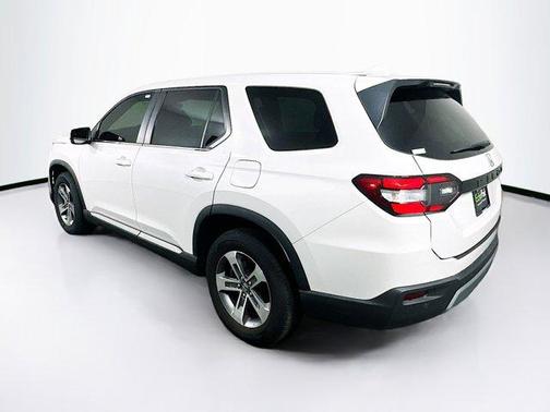 2023 Honda Pilot 2WD EX-L 7 Passenger