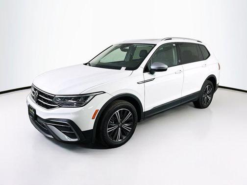 2024 Volkswagen Tiguan 2.0T Wolfsburg Edition