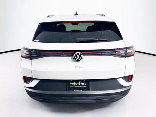 2023 Volkswagen ID.4 Standard