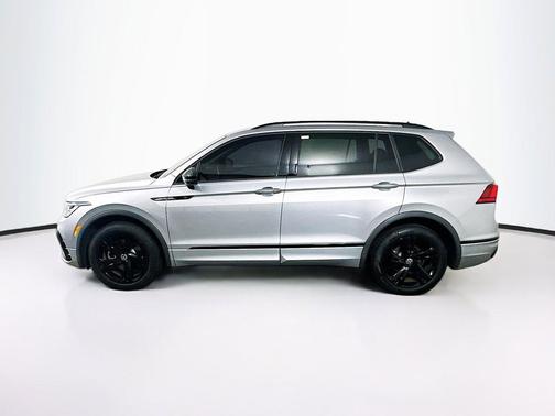 Pyrite Silver Metallic 2023 Volkswagen Tiguan 2.0T SE R-Line Black