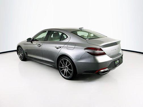 2024 Genesis G70 2.5T RWD