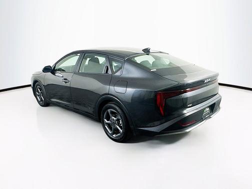 Interstellar Gray 2025 Kia K4 LXS