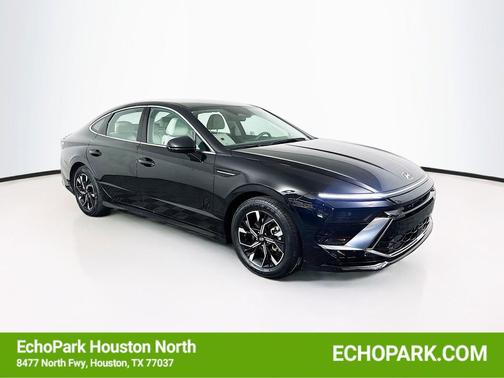 Abyss Black 2025 Hyundai SONATA SEL