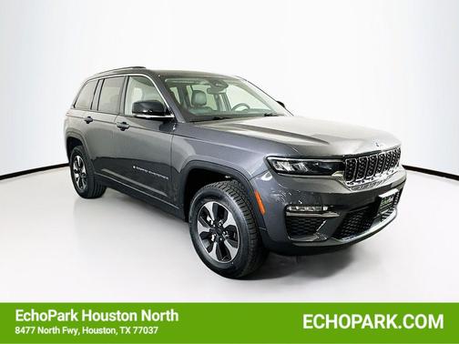 Baltic Gray Metallic Clearcoat 2022 Jeep Grand Cherokee 4xe Base