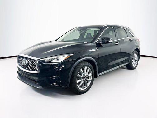 2022 INFINITI QX50 LUXE