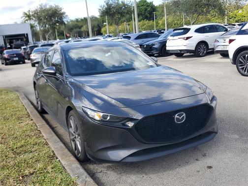 2022 Mazda Mazda3 FWD w/Preferred Package