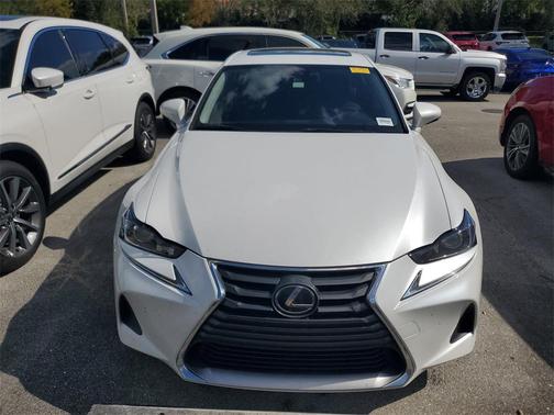 2018 Lexus IS 300 Base