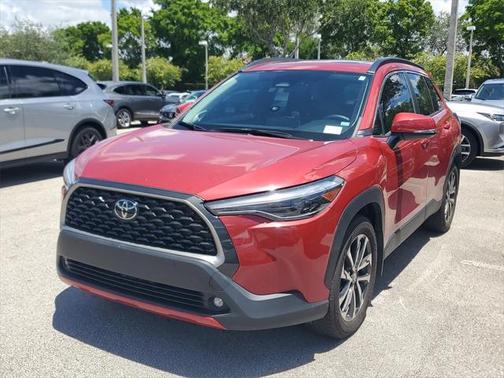 2023 Toyota Corolla Cross XLE